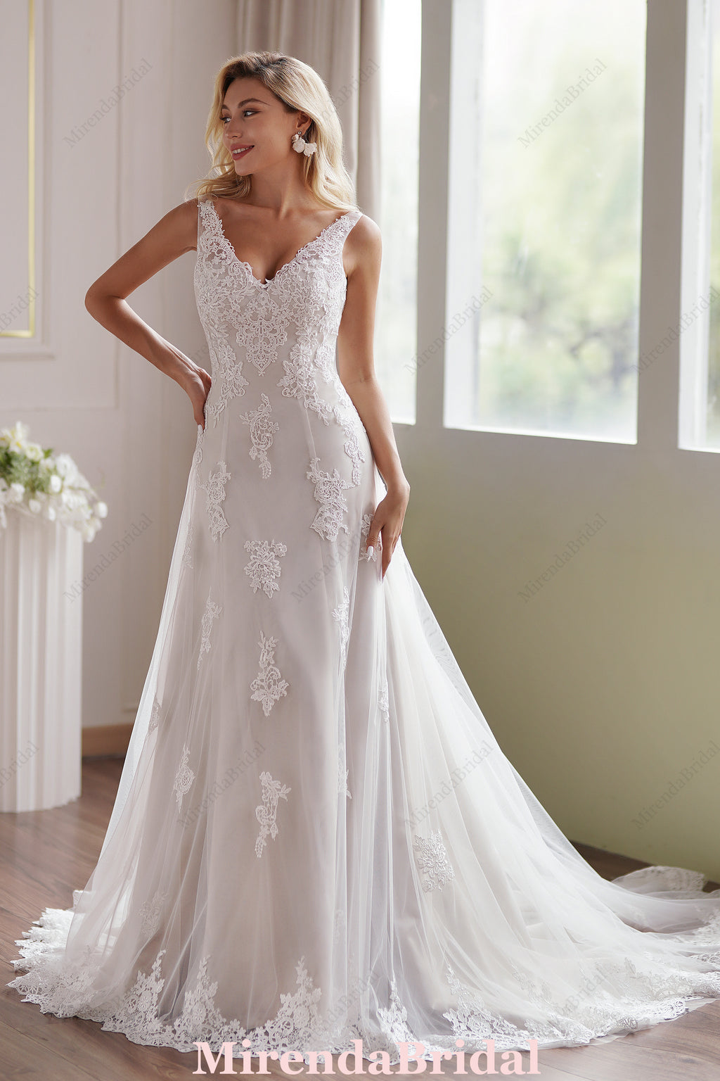 Romantic Strap V-Neck Fit & Flare Wedding Dress