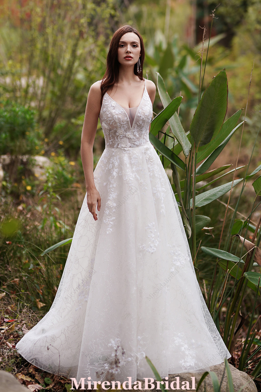 A Precious And Timeless Wedding Dress