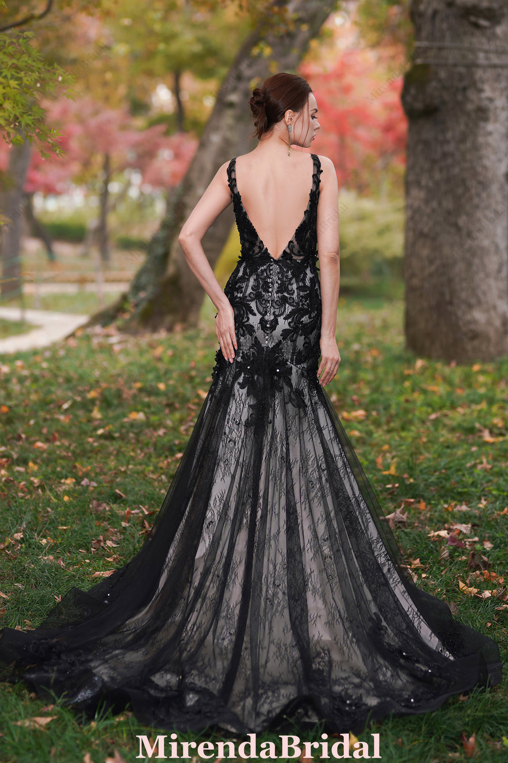 Black Flower Wedding Dress With Illusion Detachable Sleeves