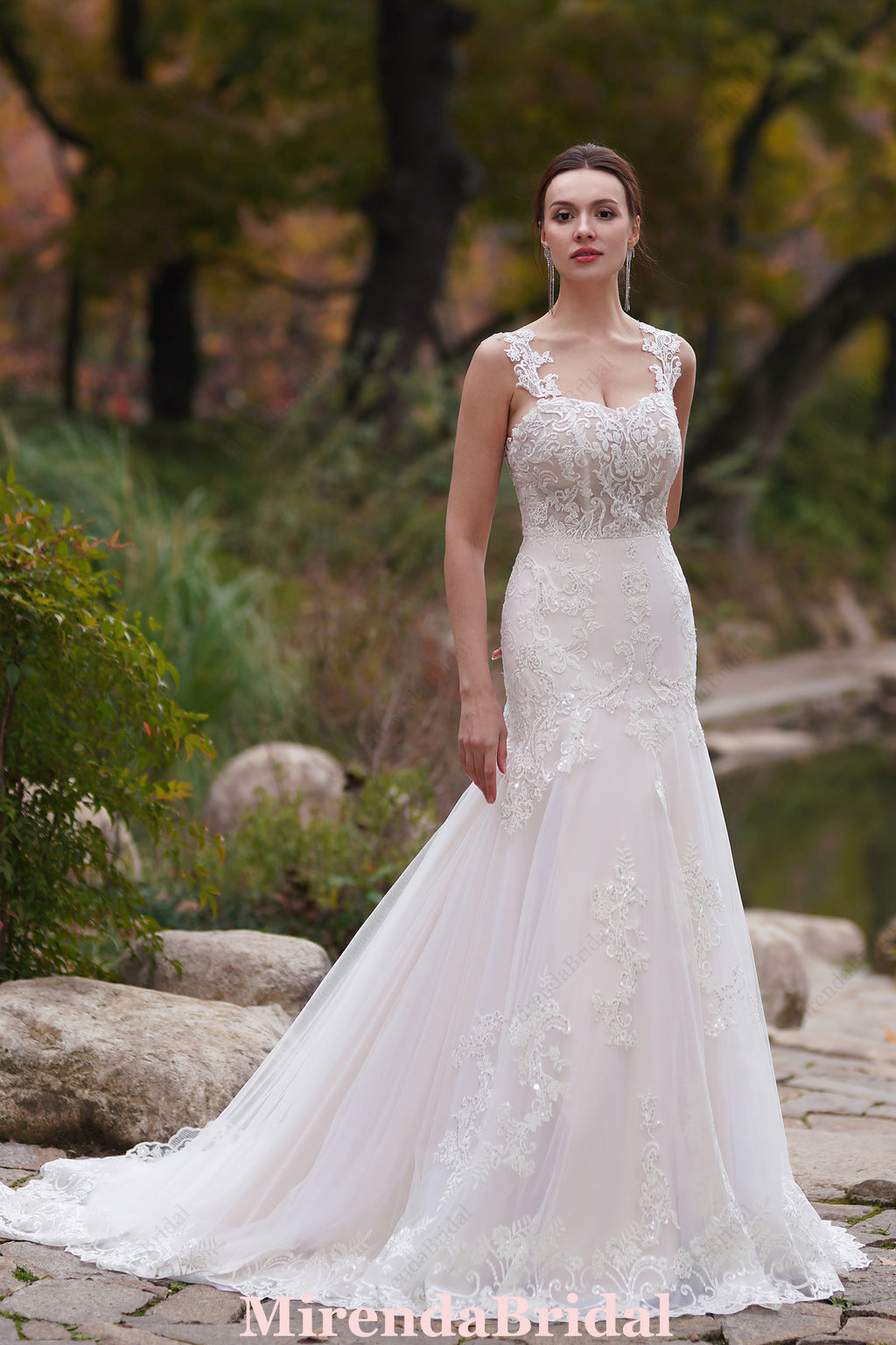 Appliques Lace Mermaid Long Train Wedding Dress