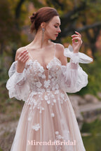 Elegant 3D Flower Appliques A-Line Wedding Dress